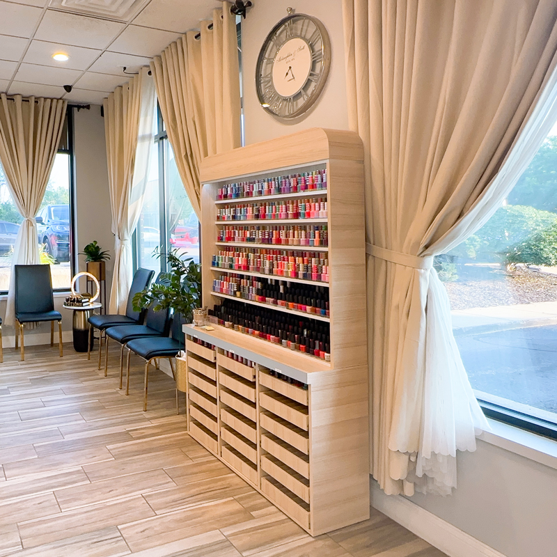 SM Nail Spa salon